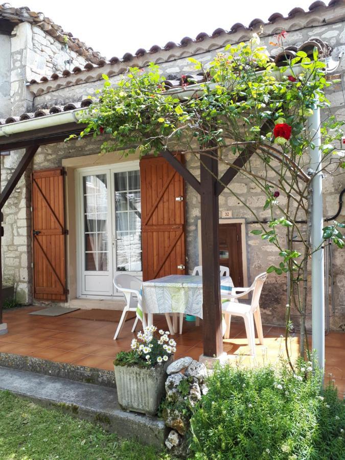 La Maison De Juliette En Haut Lascabanes Exterior photo